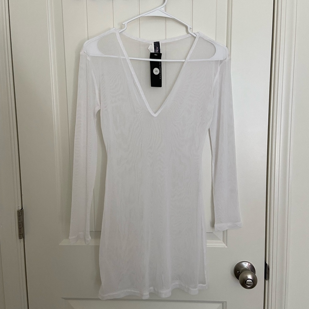 NEW JNK girl’s white lightweight thin fitted v-neck see through dress cover up